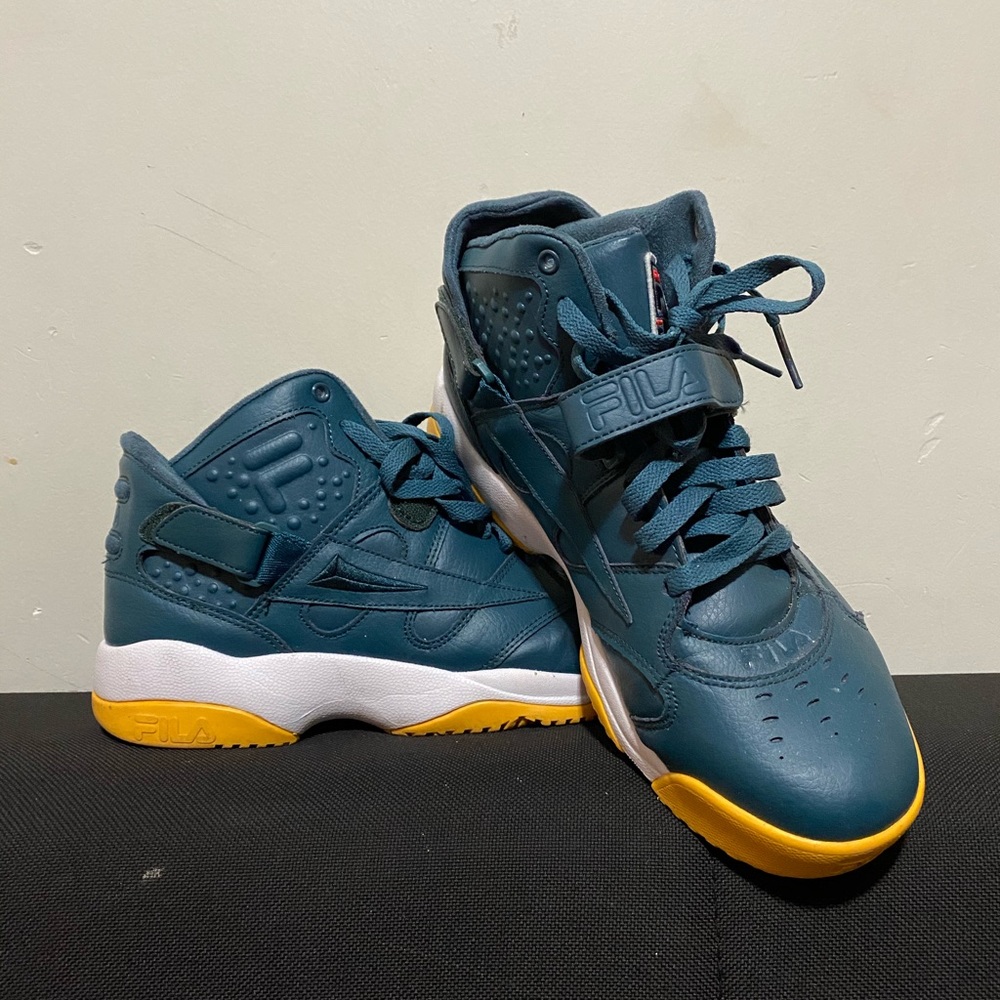 Men’s sneakers